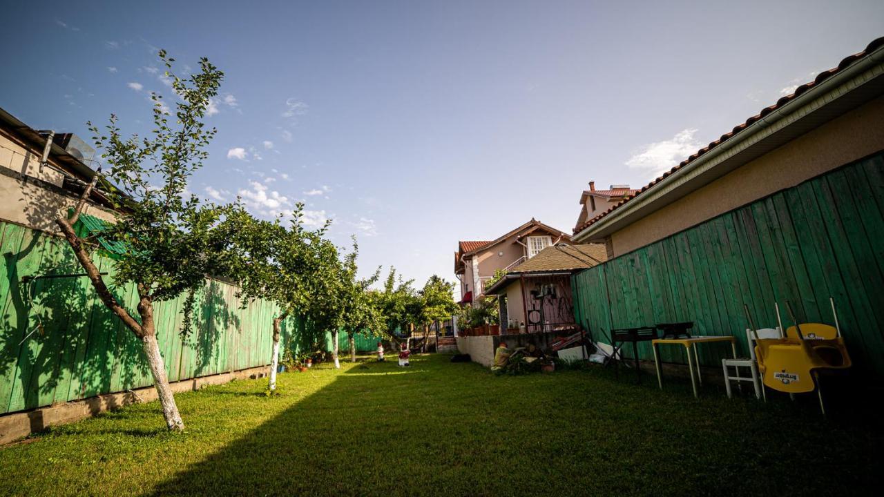 Hotel Casa Damian Două Mai Exterior foto